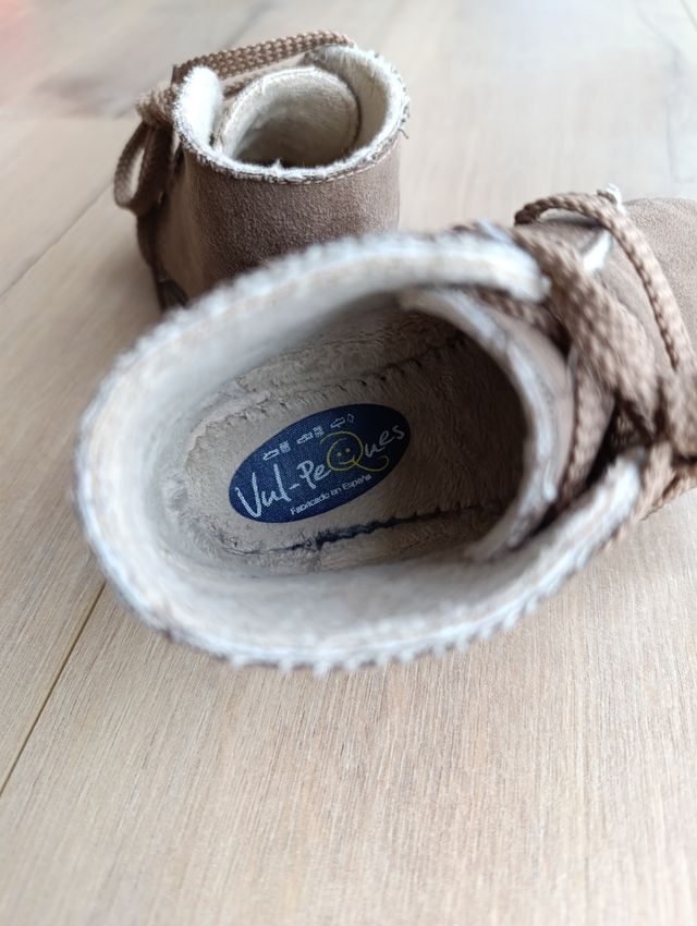 Botas serraje bebé talla 21/22 Vul Peques