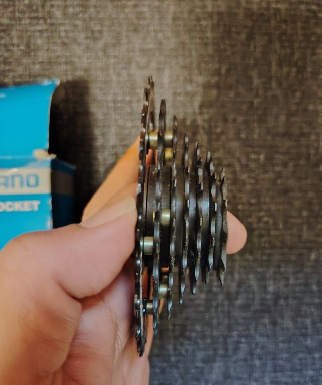 Cassette Shimano CS-HG200-7