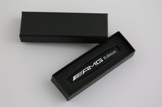 LOGO AMG BLACK EDICION COLOR MATE Ref.: 1115