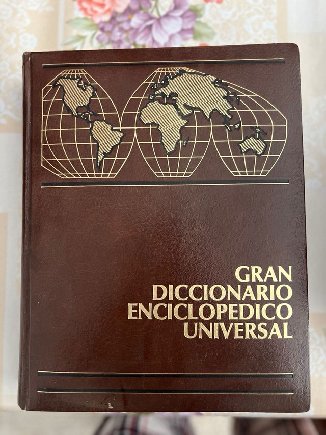 Gran diccionario enciclopédico universal