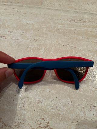 Gafas de sol de optica para niño