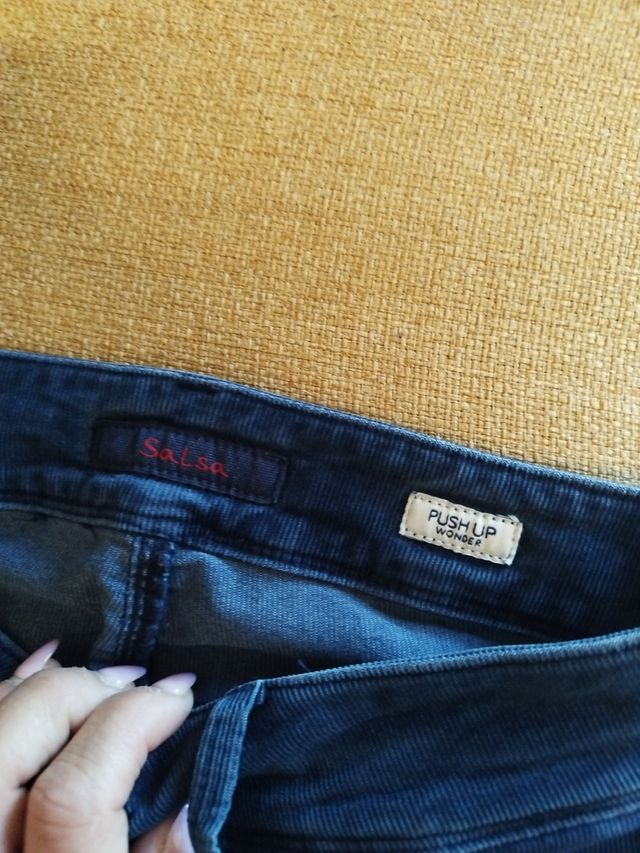 Vaquero de pana salsa