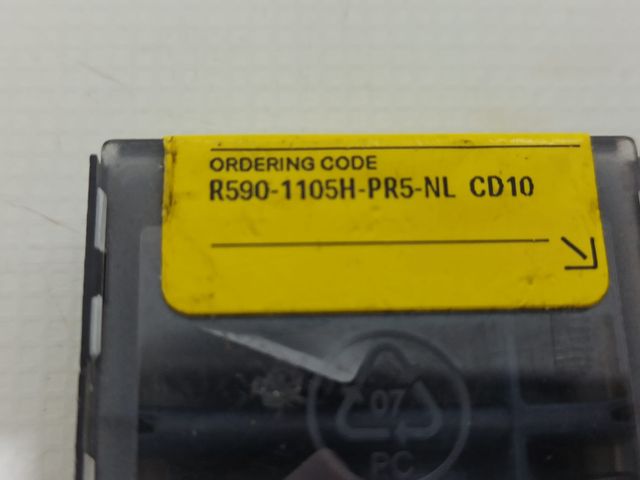 PLAQUITAS SANDVIK (338)