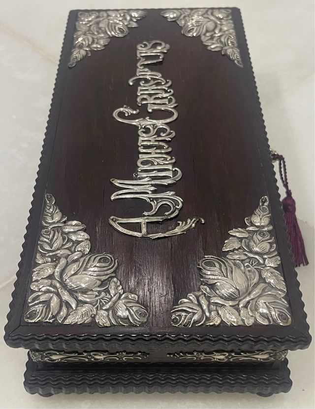 ANTIGUA CAJA PORTUGUESA PALOSANTO PLATA