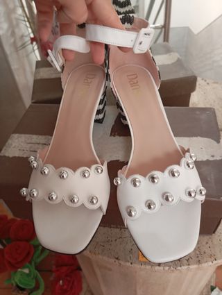 sandalias Dansi número 42 a estrenar