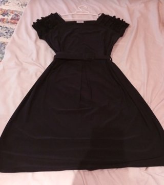 Vestido negro midi