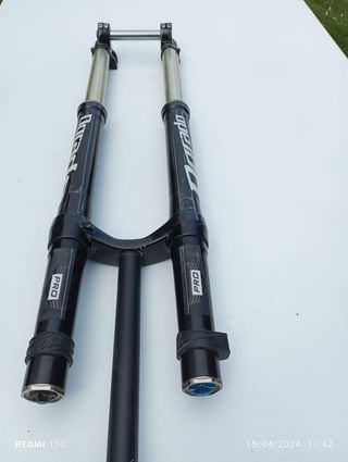 Horquilla de suspensión Manitou