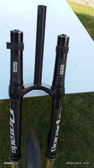 Horquilla de suspensión Manitou