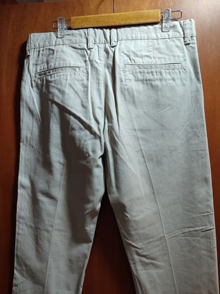 Pantalones chinos beige talla 44 unit