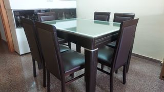 Mesa comedor y sillas