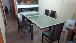 Mesa comedor y sillas
