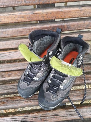 Bota montaña bestard