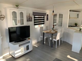 CASA MÓVIL ATLAS MOONSTONE WHITE 2 DORMITORIOS