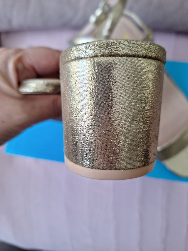 Sandalias doradas H&M