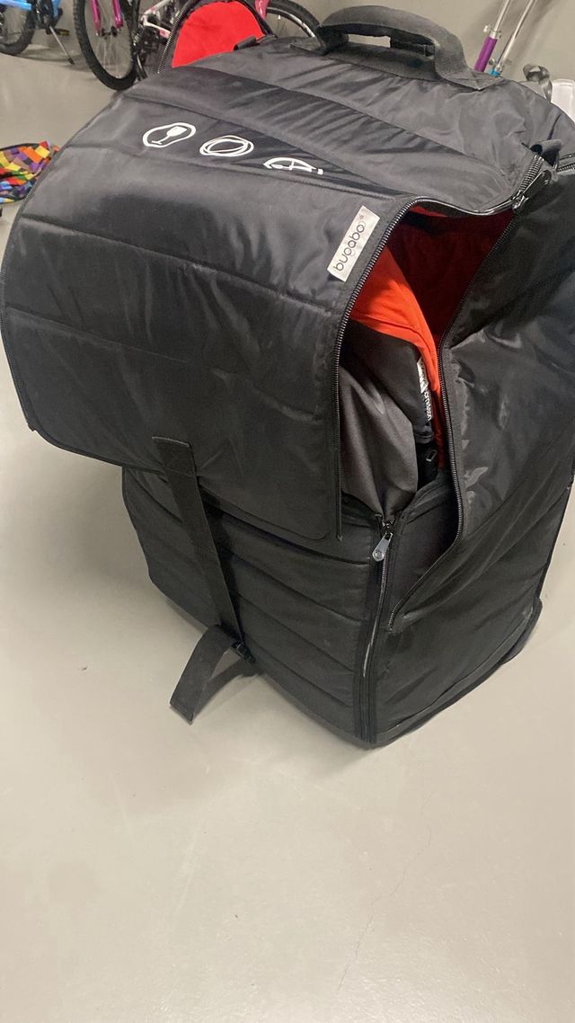 Bugaboo camaleón con funda viaje