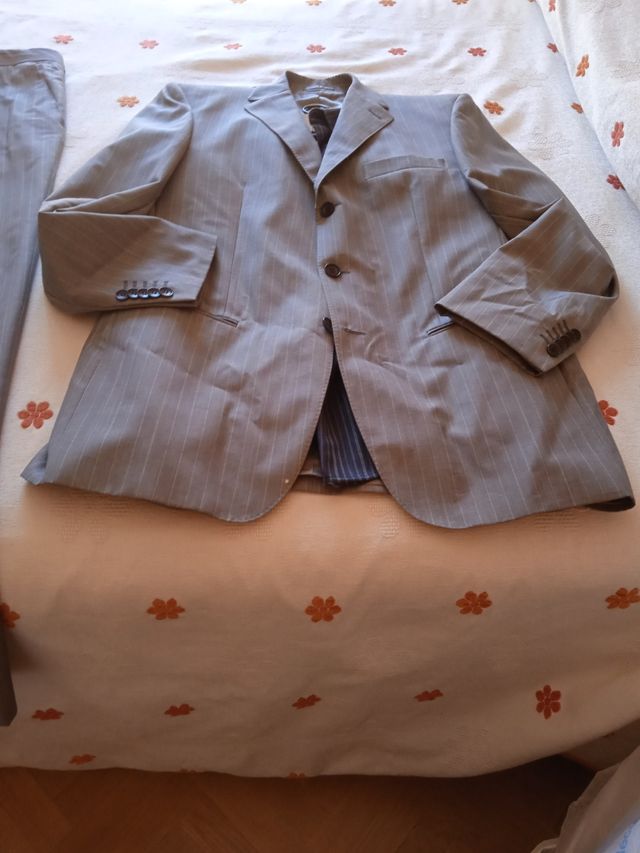 Traje de entretiempo