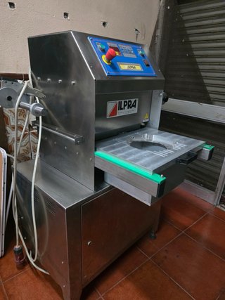 Termoselladora  + Envasadora al Vacío + mesa inox