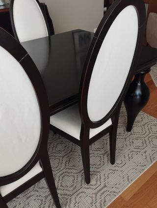 Mesa comedor con seis sillas