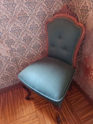 SILLA ANTIGUA