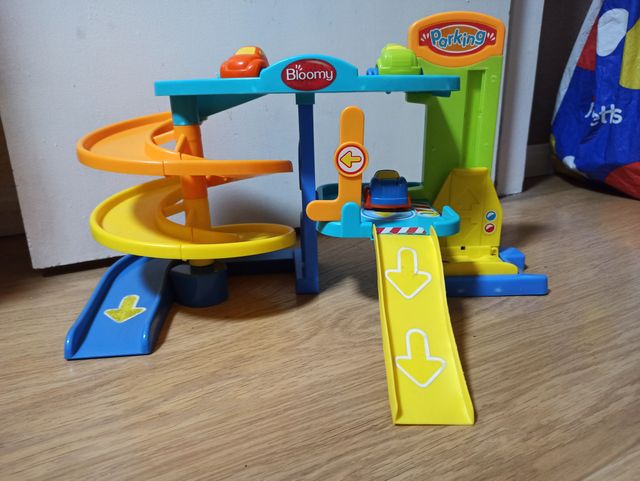 Garaje infantil Bloomy