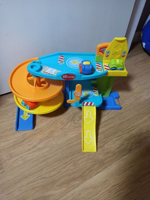 Garaje infantil Bloomy
