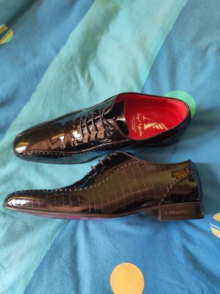 Zapatos Ángel Infantes nuevos