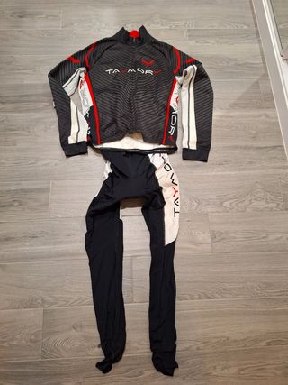 Culotte largo y chaqueta térmica Taymory