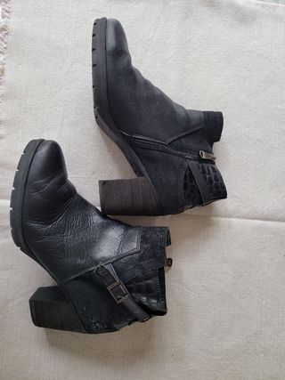 Botín piel . Paula Urban