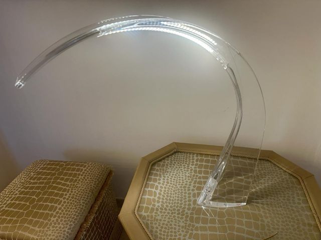 Lampada da tavolo Kartel