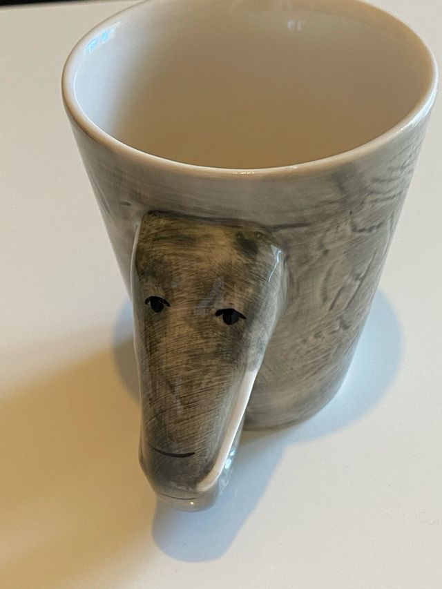 Taza artesanal de Túnez