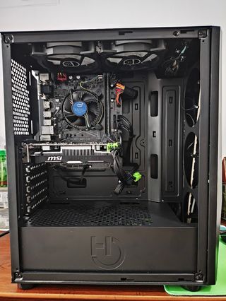 Montaje y mantenimiento PC, consolas