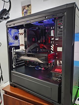 Montaje y mantenimiento PC, consolas