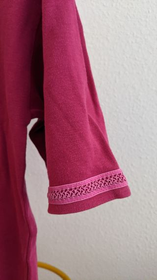 Bonito polo color cereza