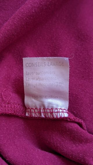 Bonito polo color cereza