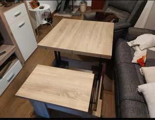 Mesa de salon.