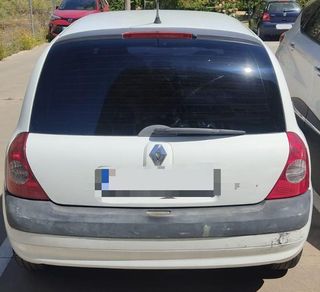 Vendo Renault Clio 2003 1.2 en muy buen estado