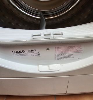 Secadora AEG Lavatherm Protex plus T862901C