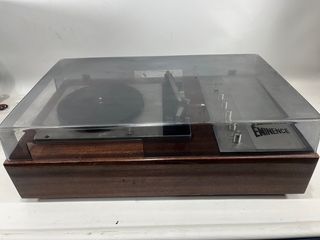 ANTIGUO TOCADISCOS EMINENCE