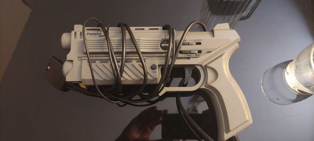 Pistola Predator Plus PLAYSTATION 1