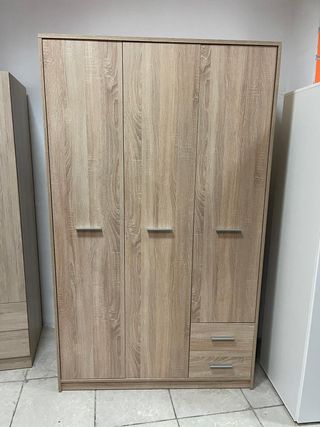 ARMARIO 220€