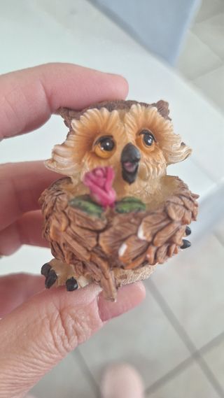 Gufetto di porcellana