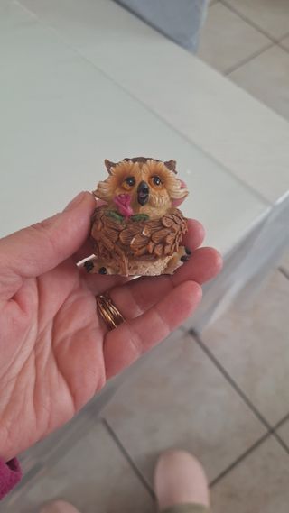 Gufetto di porcellana