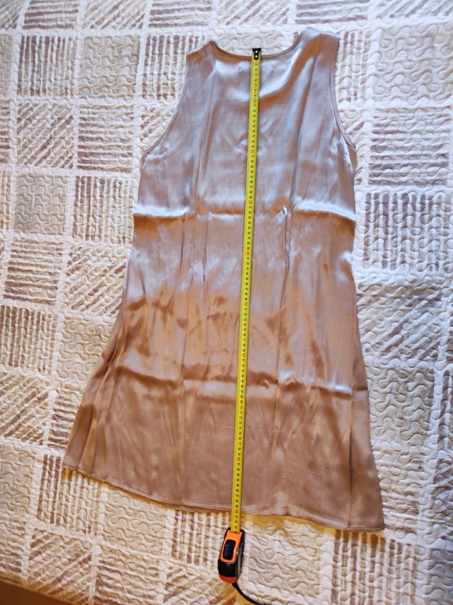 Vestido mujer con su etiqueta