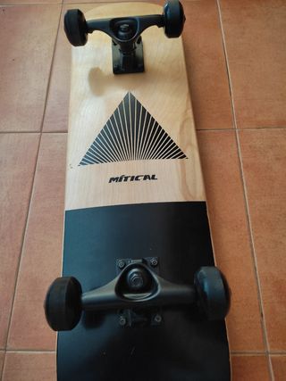 Skate Mitical