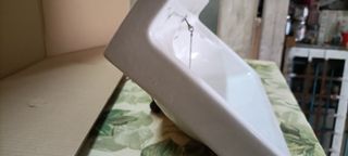 Lavabo pequeño antiguo