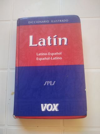 DICCIONARIO DE LATÍN