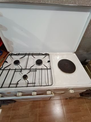 Cocina de gas con horno