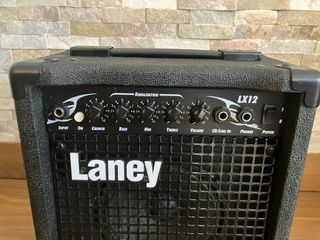 Laney LX12