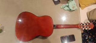 Guitarra Española intacta