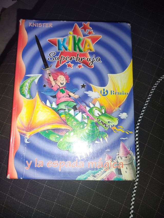 Que caso de bruja y la espada mágica